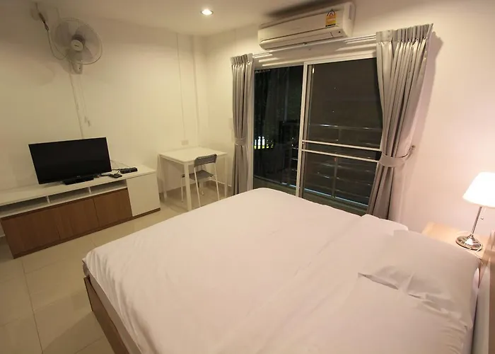 Napaville Huai Khwang Hostel *