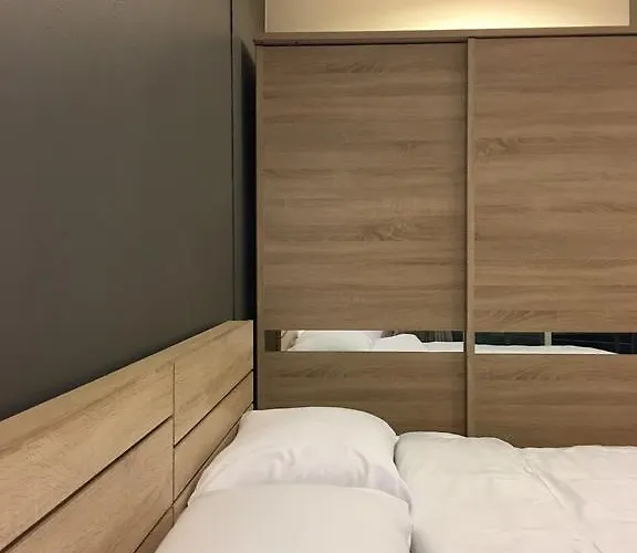 Napaville Huai Khwang Hostel Bangkok