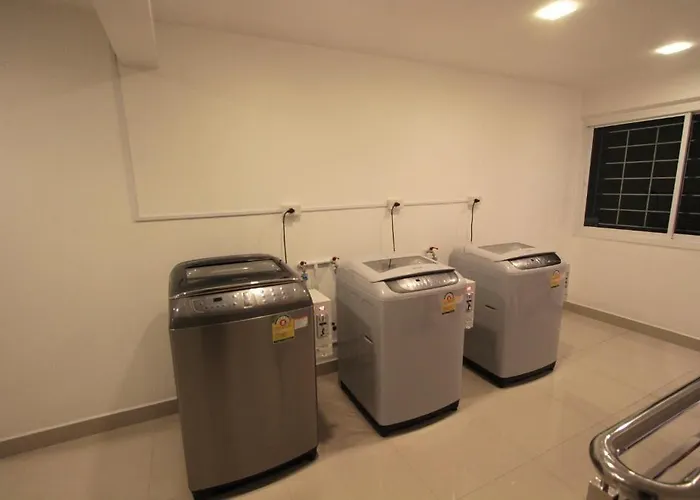 Napaville Huai Khwang Hostel