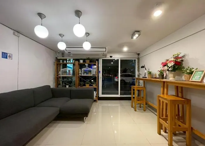Napaville Huai Khwang אכסניה *