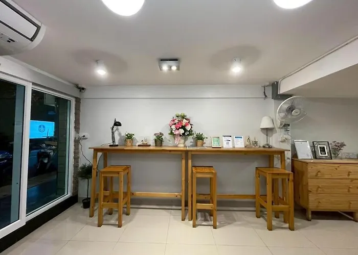 Hostel Napaville Huai Khwang Bangkok