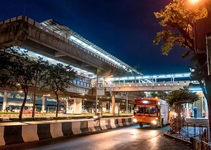 Hostel Napaville Huai Khwang Bangkok