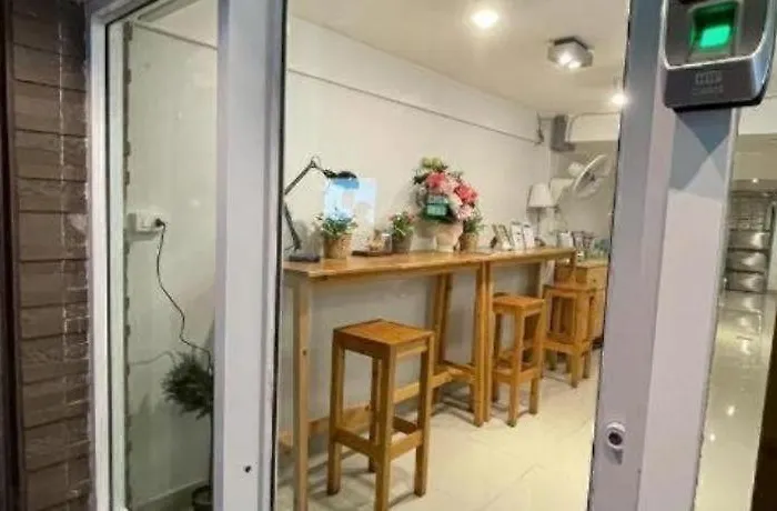 Napaville Huai Khwang * Bangkok
