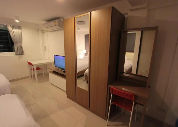 Hostel Napaville Huai Khwang Bangkok